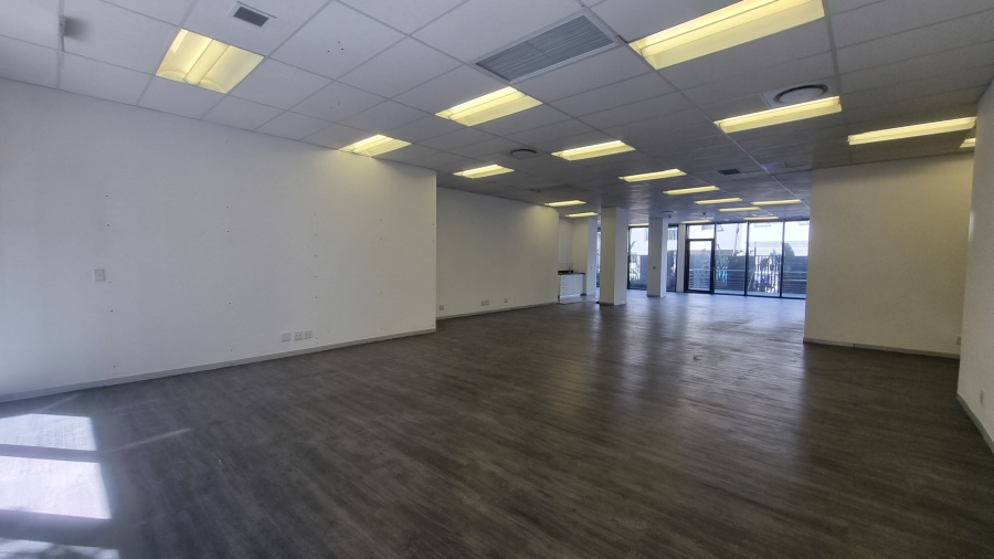 To Let Commercial Property for Rent in Woodstock Western Cape